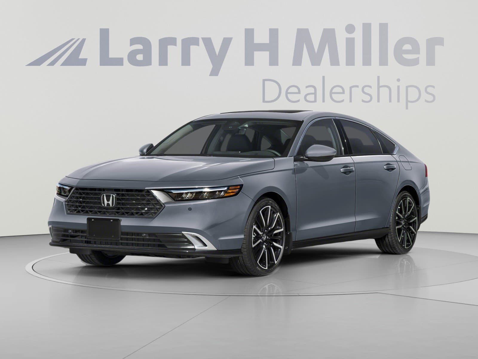 2026 Honda Accord Hybrid Touring — photo 1 of 12