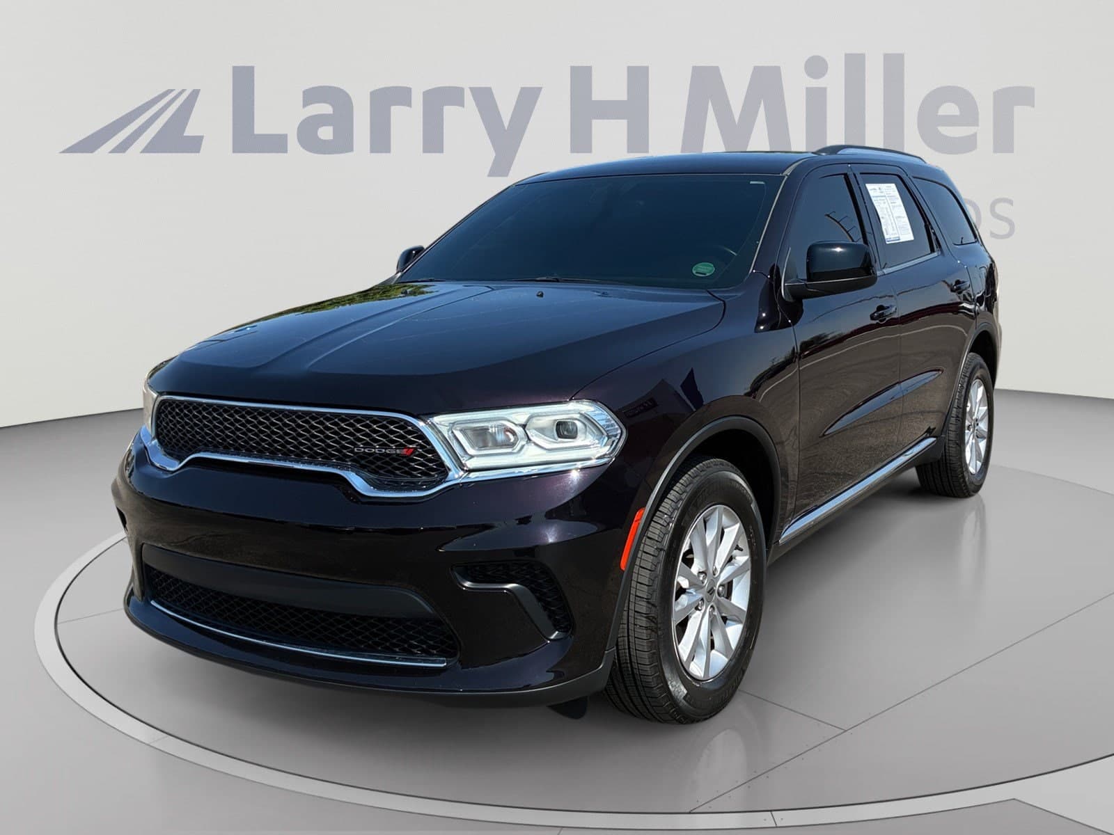 2024 Dodge Durango SXT — photo 1 of 36