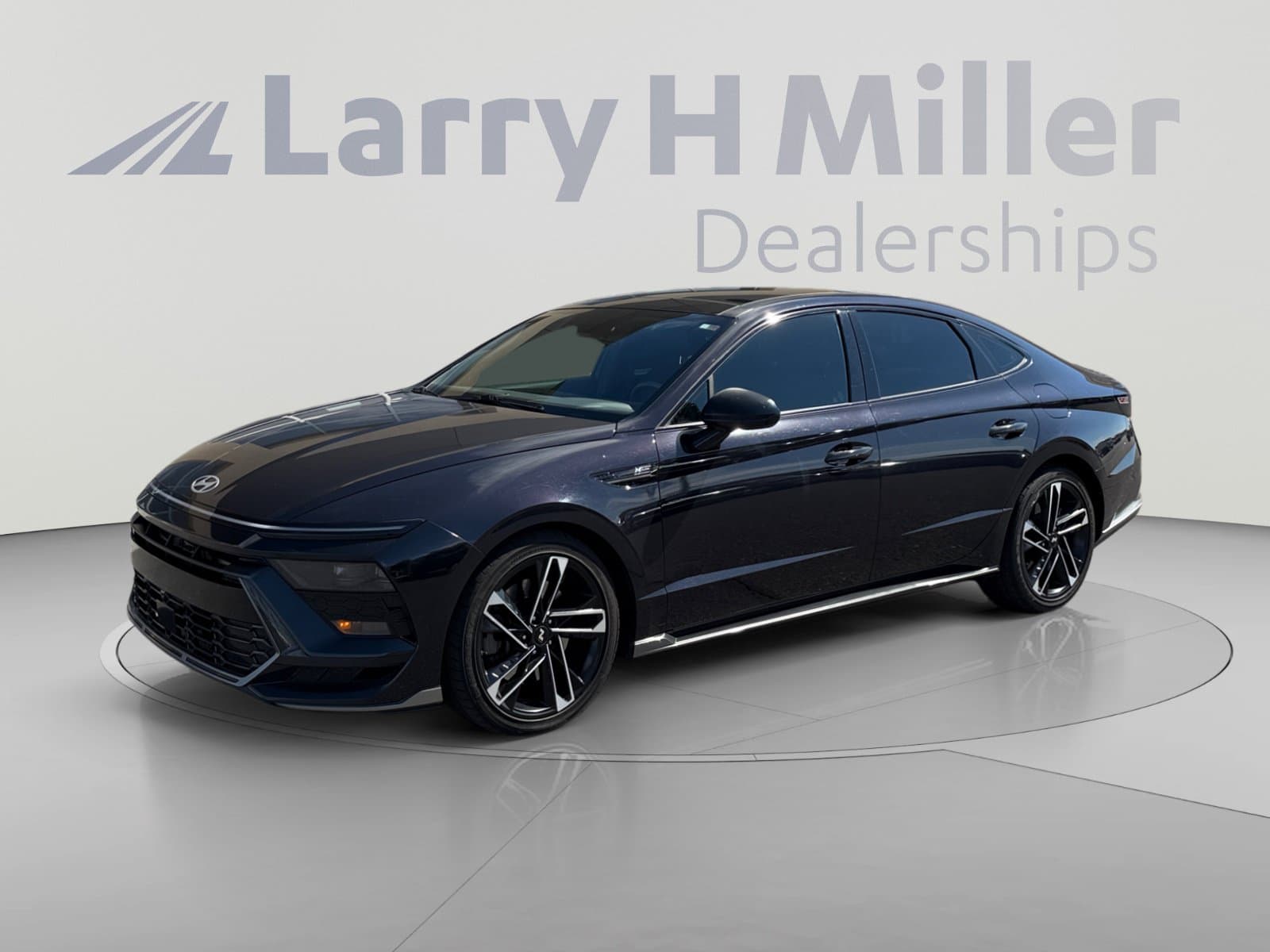 2024 Hyundai Sonata N Line — photo 1 of 33