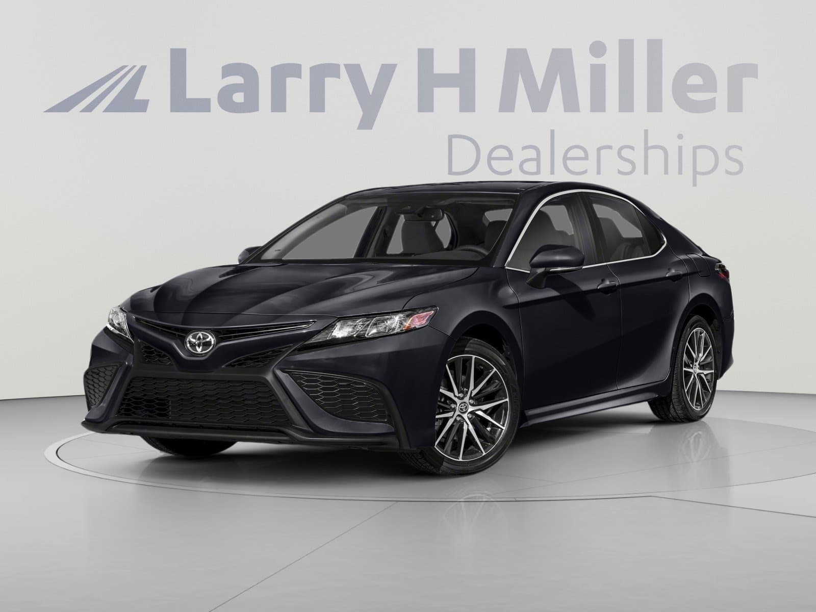 2024 Toyota Camry SE — photo 1 of 11