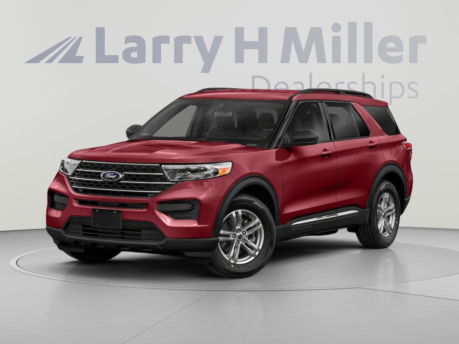 2021 Ford Explorer XLT — photo 1 of 10