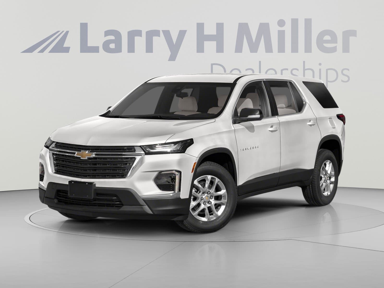 2023 Chevrolet Traverse Base — photo 1 of 10