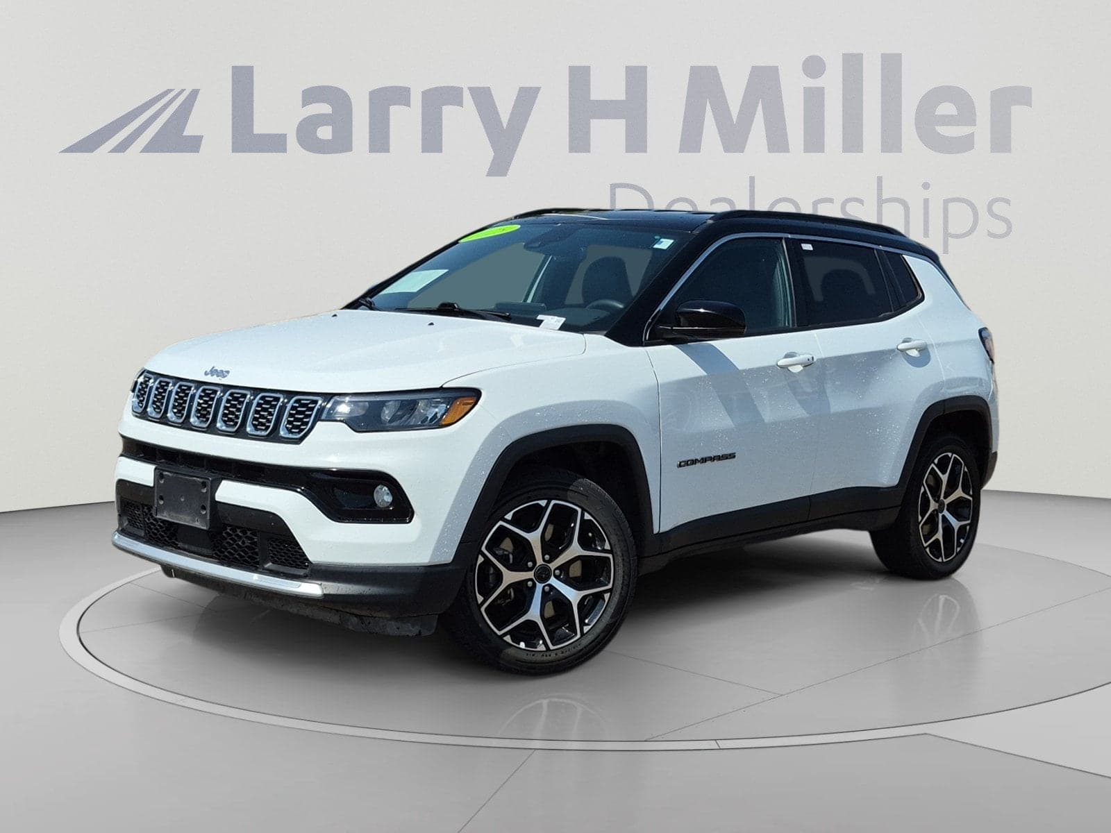 2025 Jeep Compass Limited — photo 1 of 34