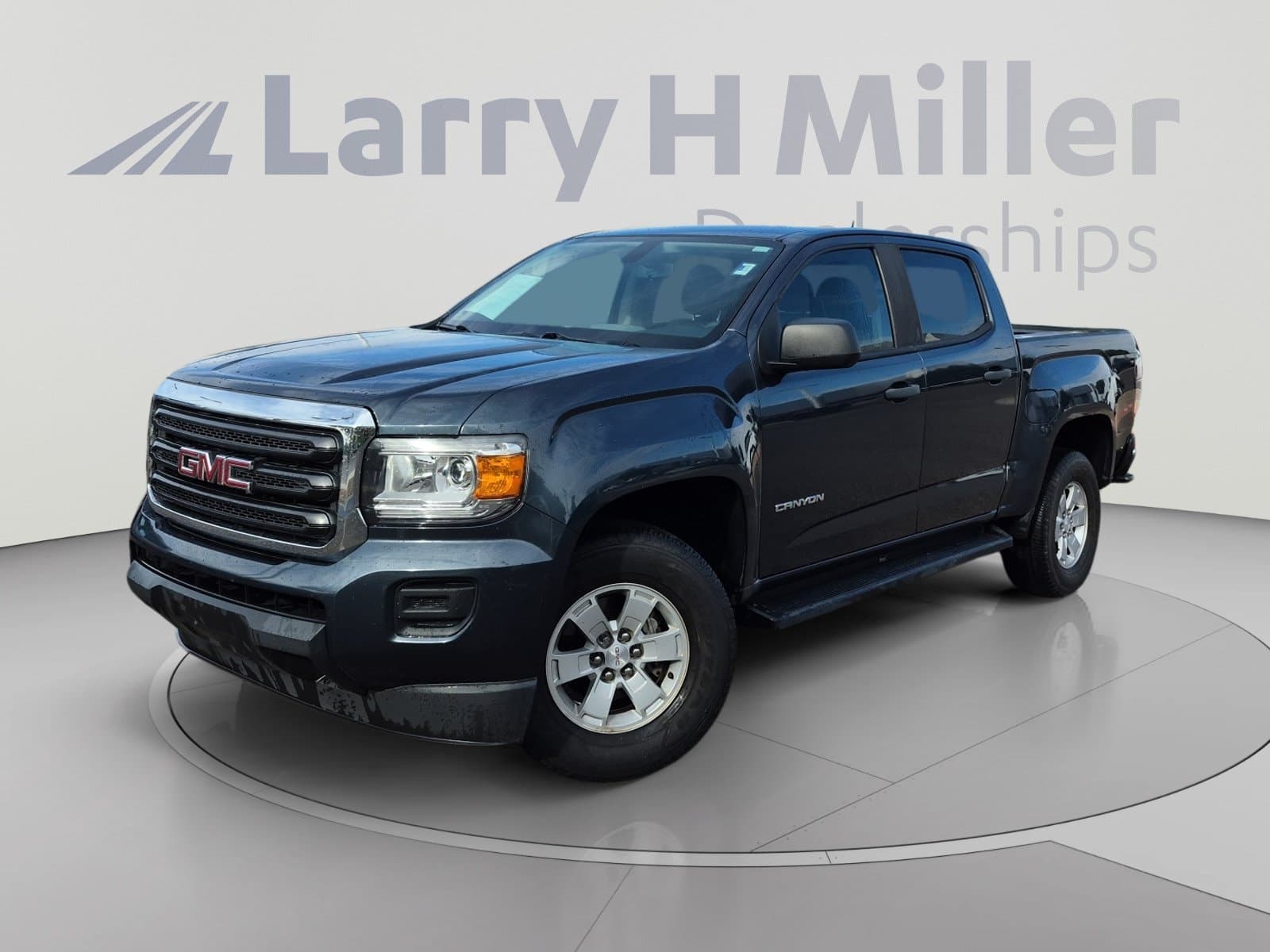 2020 GMC Canyon Base — photo 1 of 34