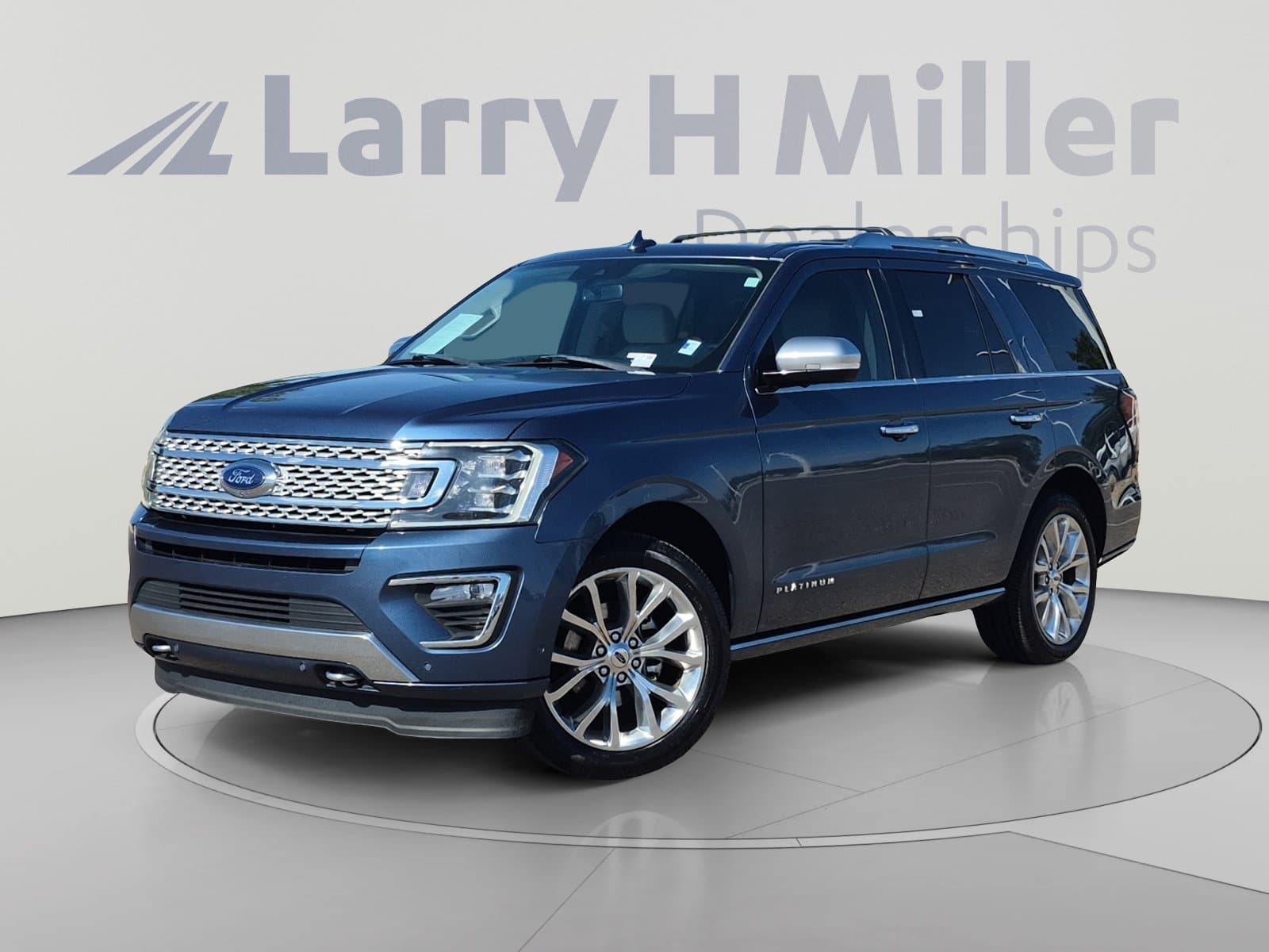 2018 Ford Expedition Platinum — photo 1 of 37