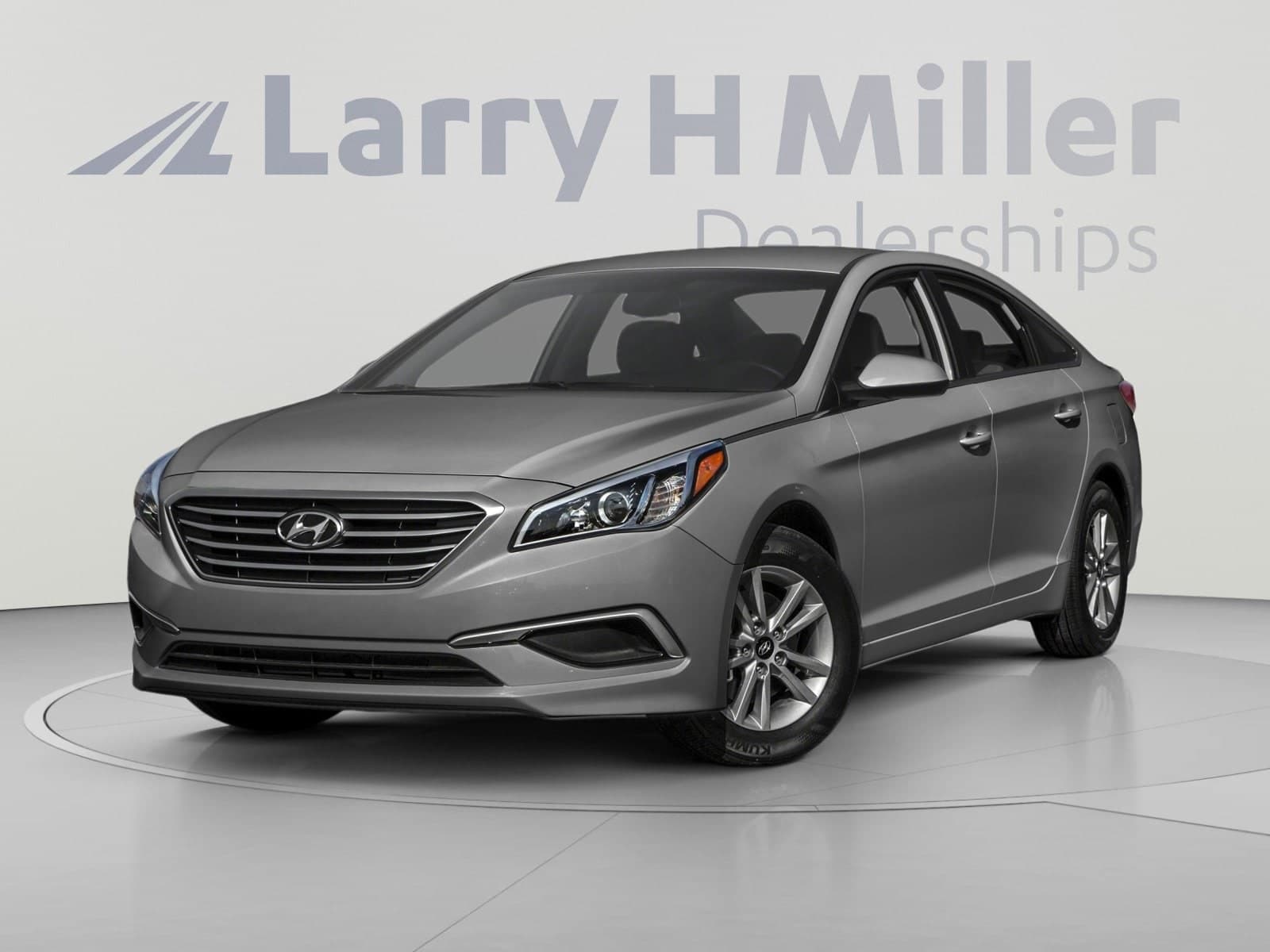 2016 Hyundai Sonata Base — photo 1 of 11