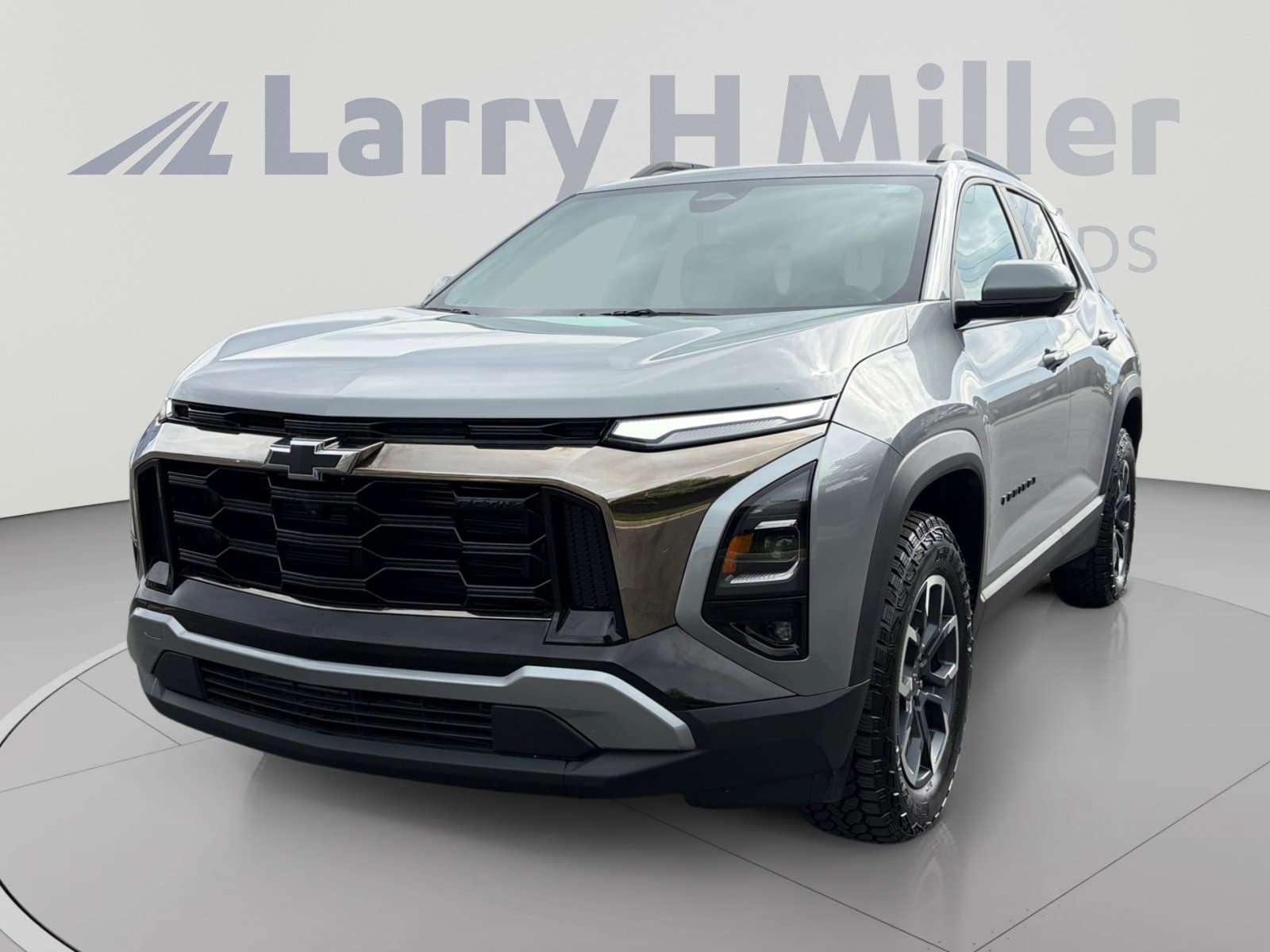 2025 Chevrolet Equinox AWD ACTIV — photo 1 of 31