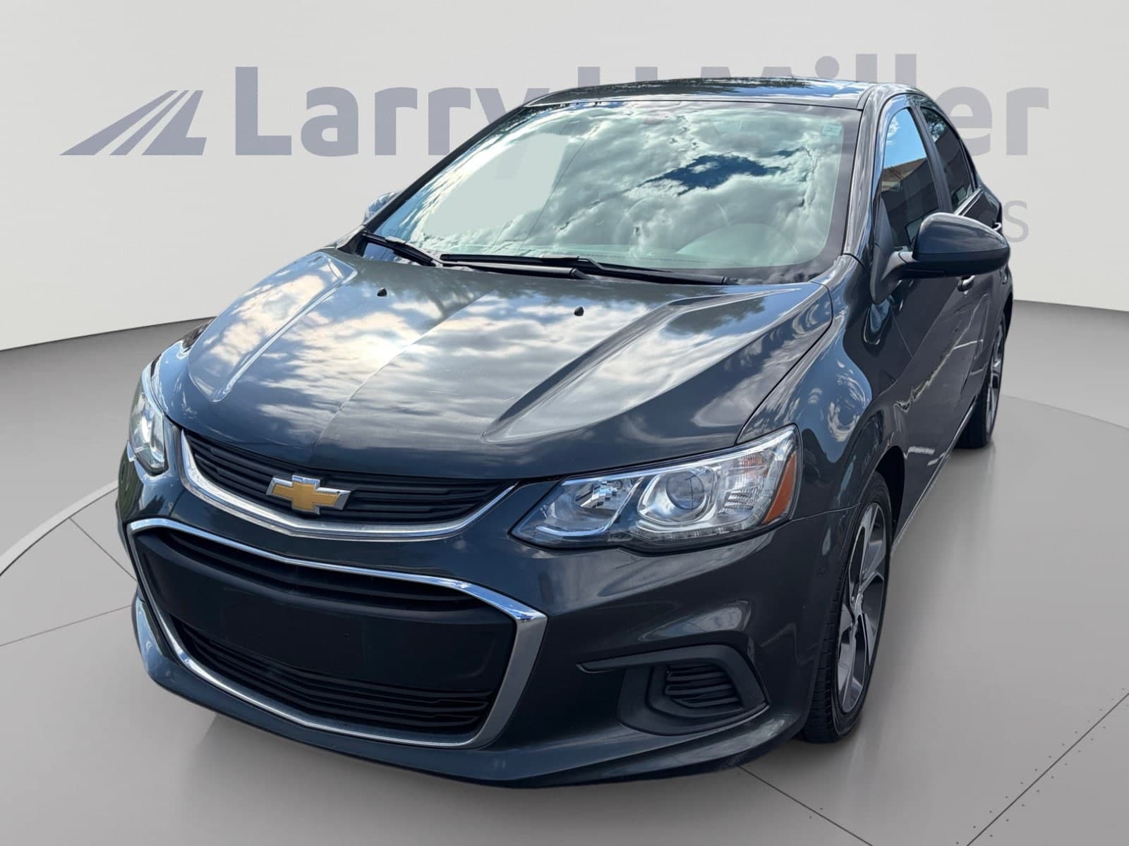 2017 Chevrolet Sonic Premier — photo 1 of 34