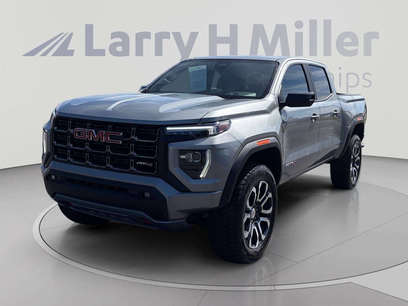 2023 GMC Canyon Base — photo 1 of 33