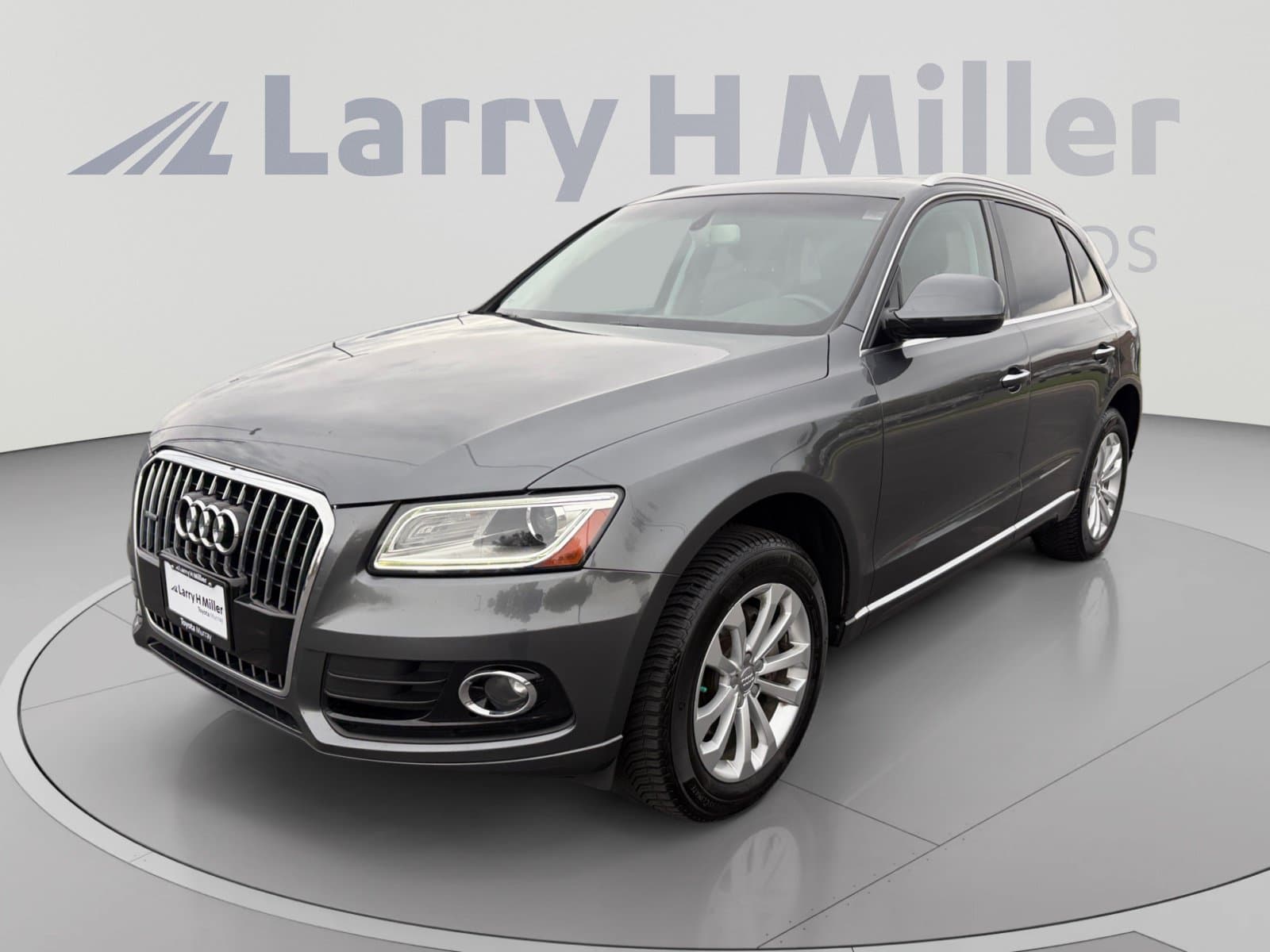 2017 Audi Q5 Base — photo 1 of 33