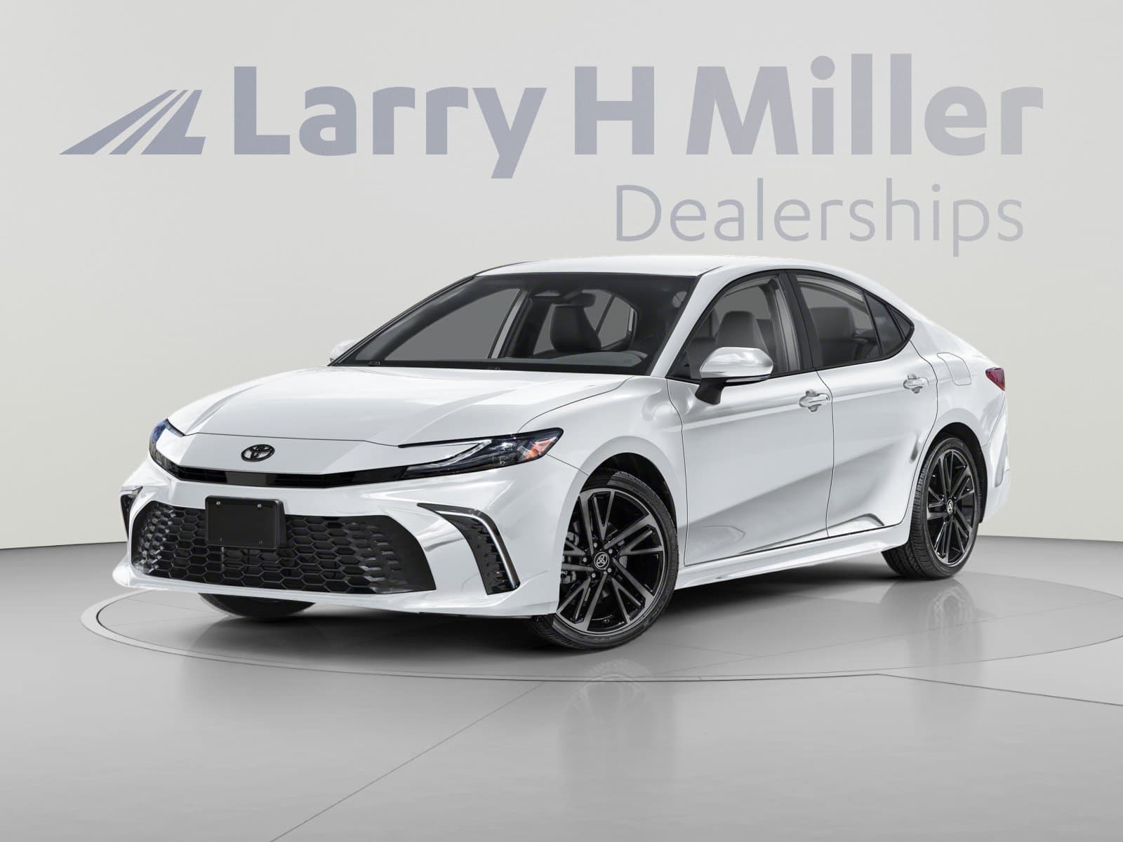 2026 Toyota Camry XSE — photo 1 of 33