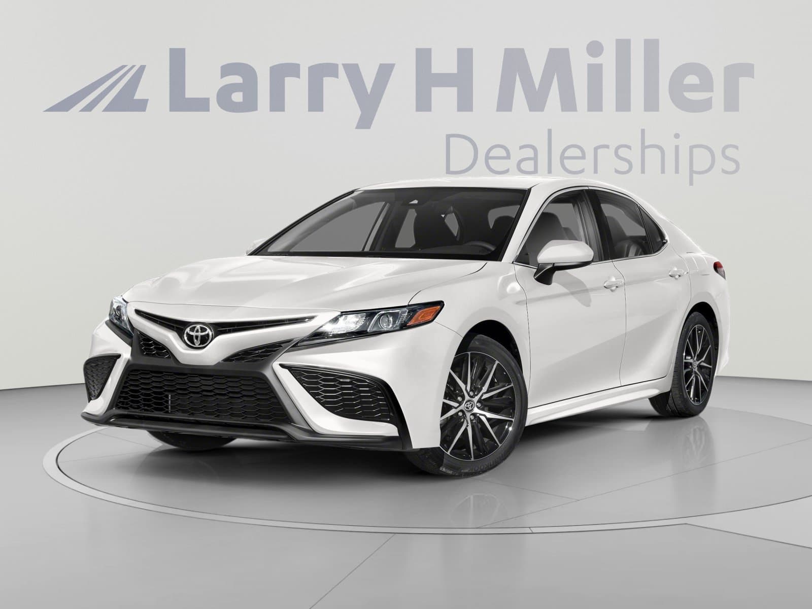 2022 Toyota Camry SE — photo 1 of 11