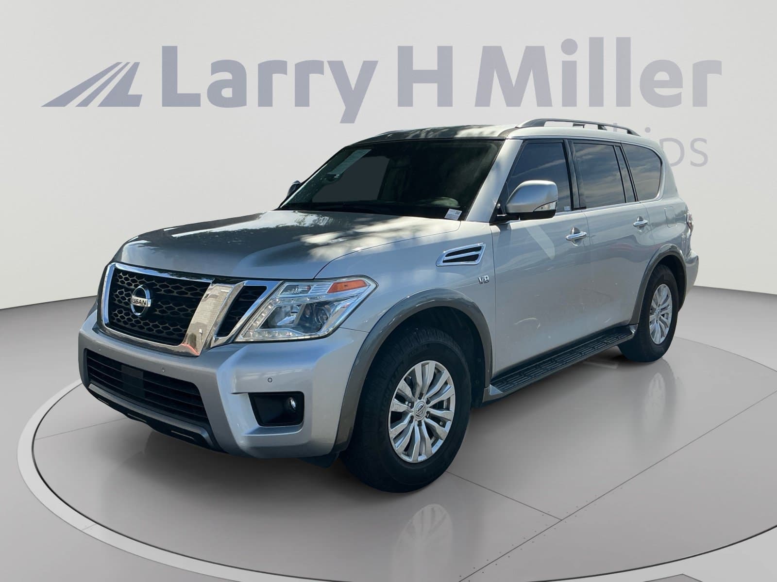 2019 Nissan Armada SV — photo 1 of 30
