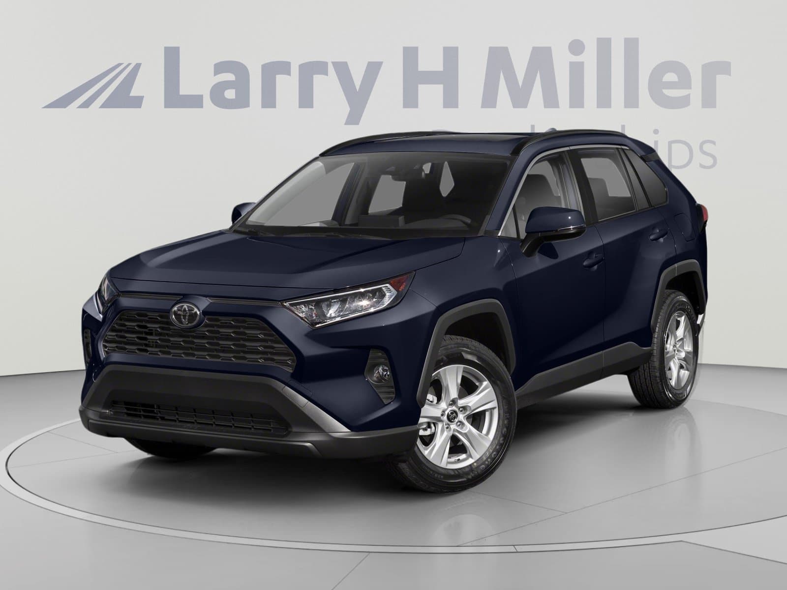 2021 Toyota RAV4 XLE — photo 1 of 11