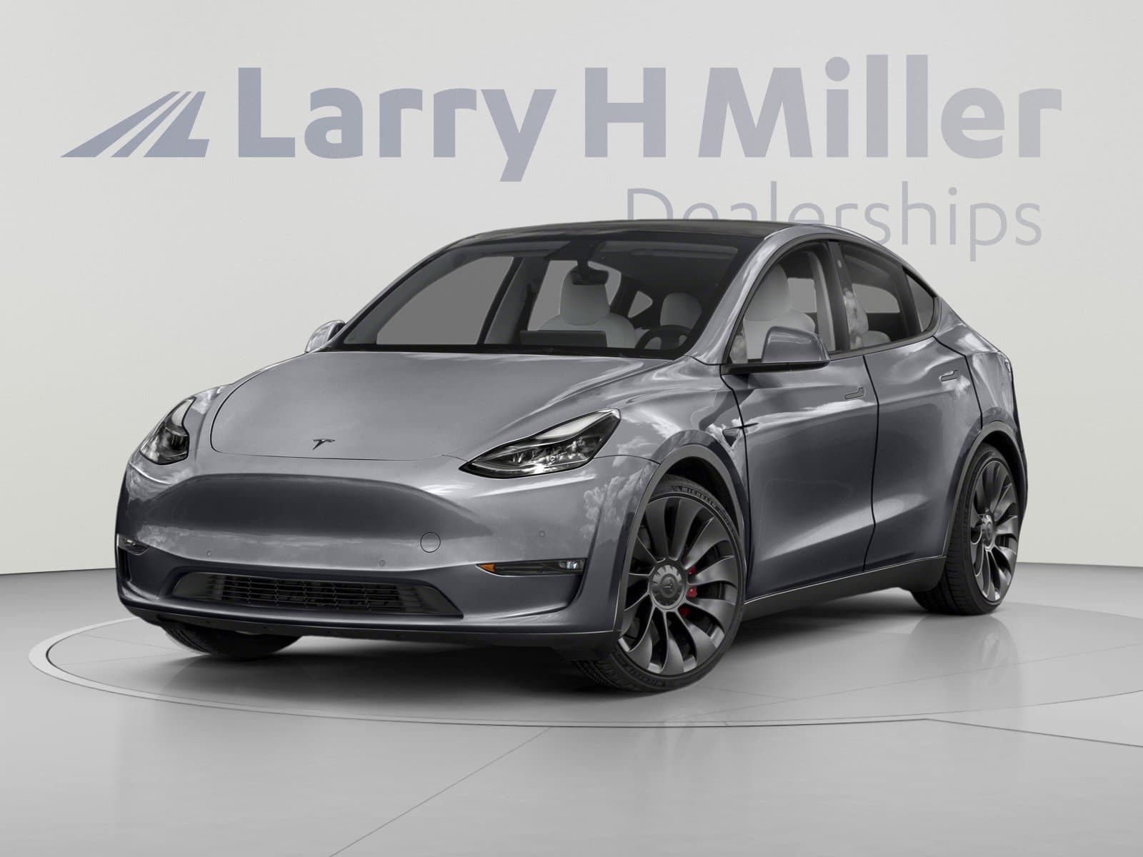 2023 Tesla Model Y Long Range — photo 1 of 12