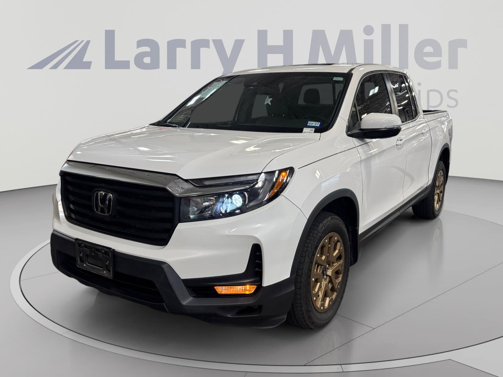 2023 Honda Ridgeline RTL — photo 1 of 33