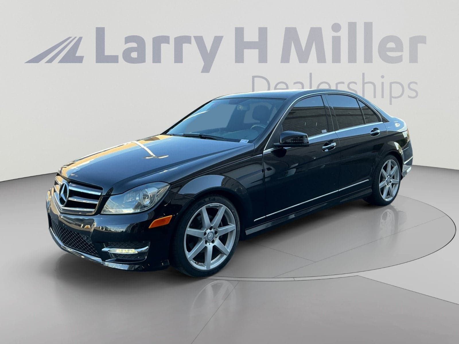 2014 Mercedes-Benz C-Class C 250 Sport — photo 1 of 33