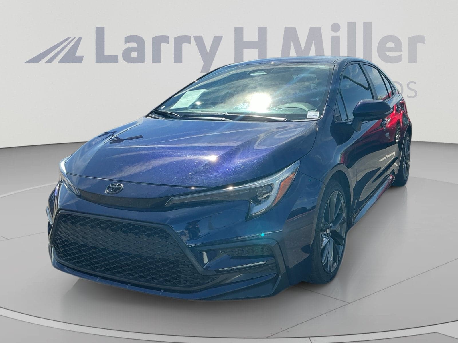 2025 Toyota Corolla SE — photo 1 of 34