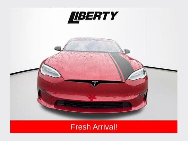 2021 Tesla Model S Plaid — photo 1 of 8