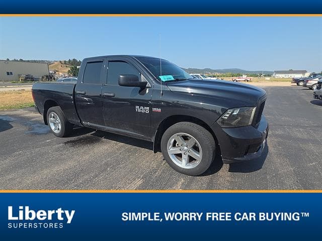 2017 RAM 1500 Express Quad Cab 4x4 64 Box — photo 1 of 4