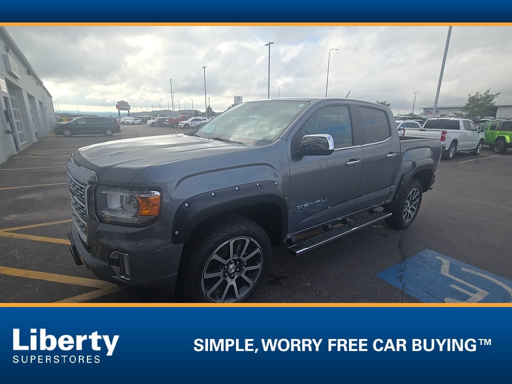 2022 GMC Canyon 4WD Denali — photo 1 of 2
