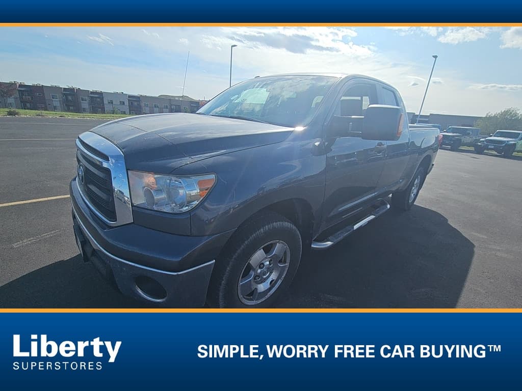 2010 Toyota Tundra 4WD Truck Base — photo 1 of 4
