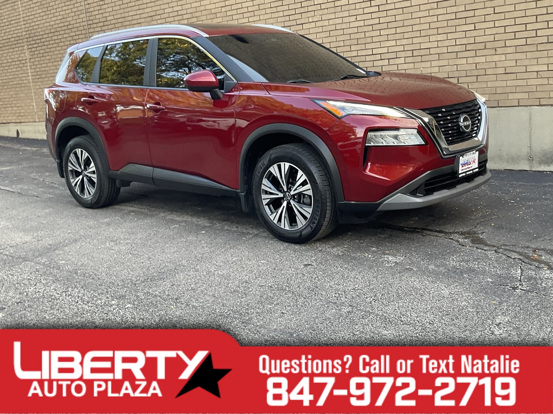 2023 Nissan Rogue SV — photo 1 of 31