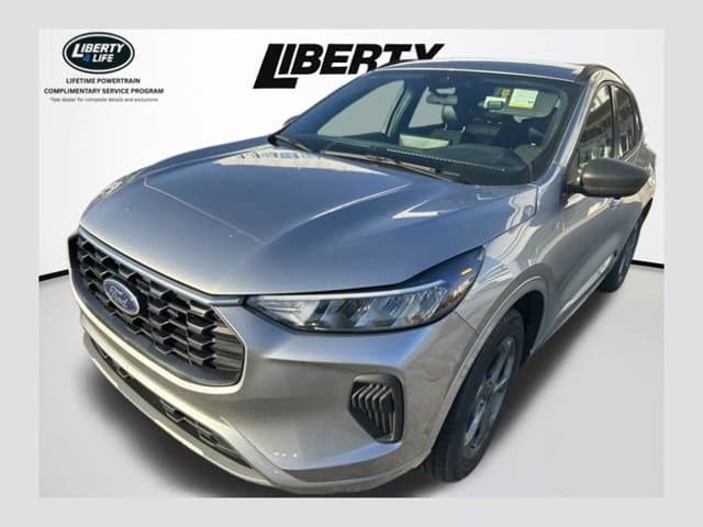 2024 Ford Escape ST-Line — photo 1 of 13