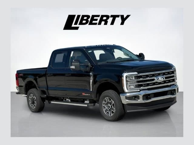 2027 Ford Super Duty F-350 SRW LARIAT — photo 1 of 50
