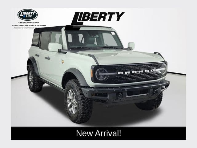 2021 Ford Bronco Badlands — photo 1 of 38
