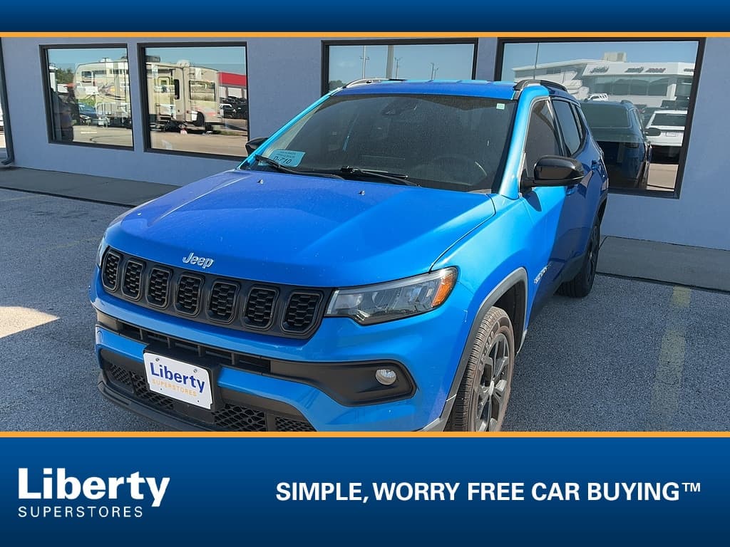 2024 Jeep Compass Latitude — photo 1 of 6