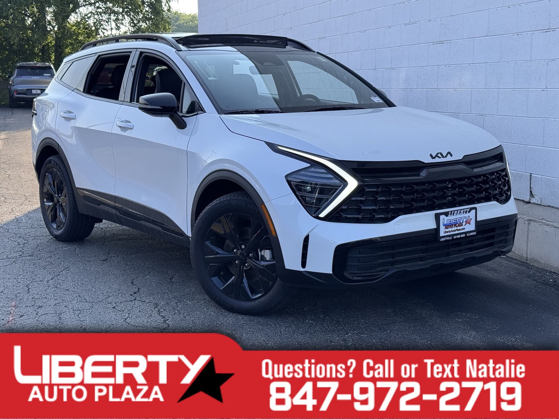 2025 Kia Sportage Plug-In Hybrid X-Line — photo 1 of 40