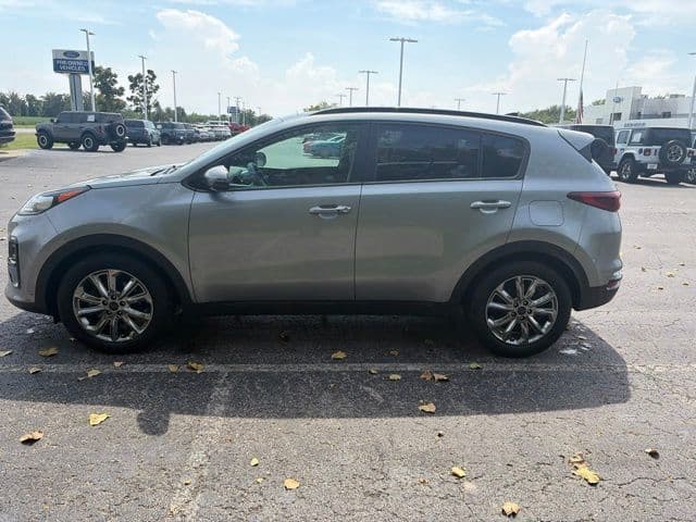 2022 Kia Sportage Nightfall — photo 1 of 16