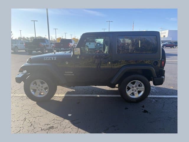 2016 Jeep Wrangler Sport — photo 1 of 16