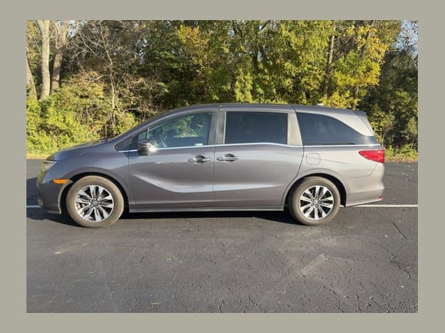 2024 Honda Odyssey EX-L — photo 1 of 18