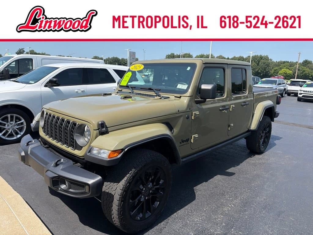 2025 Jeep Gladiator Nighthawk — photo 1 of 28