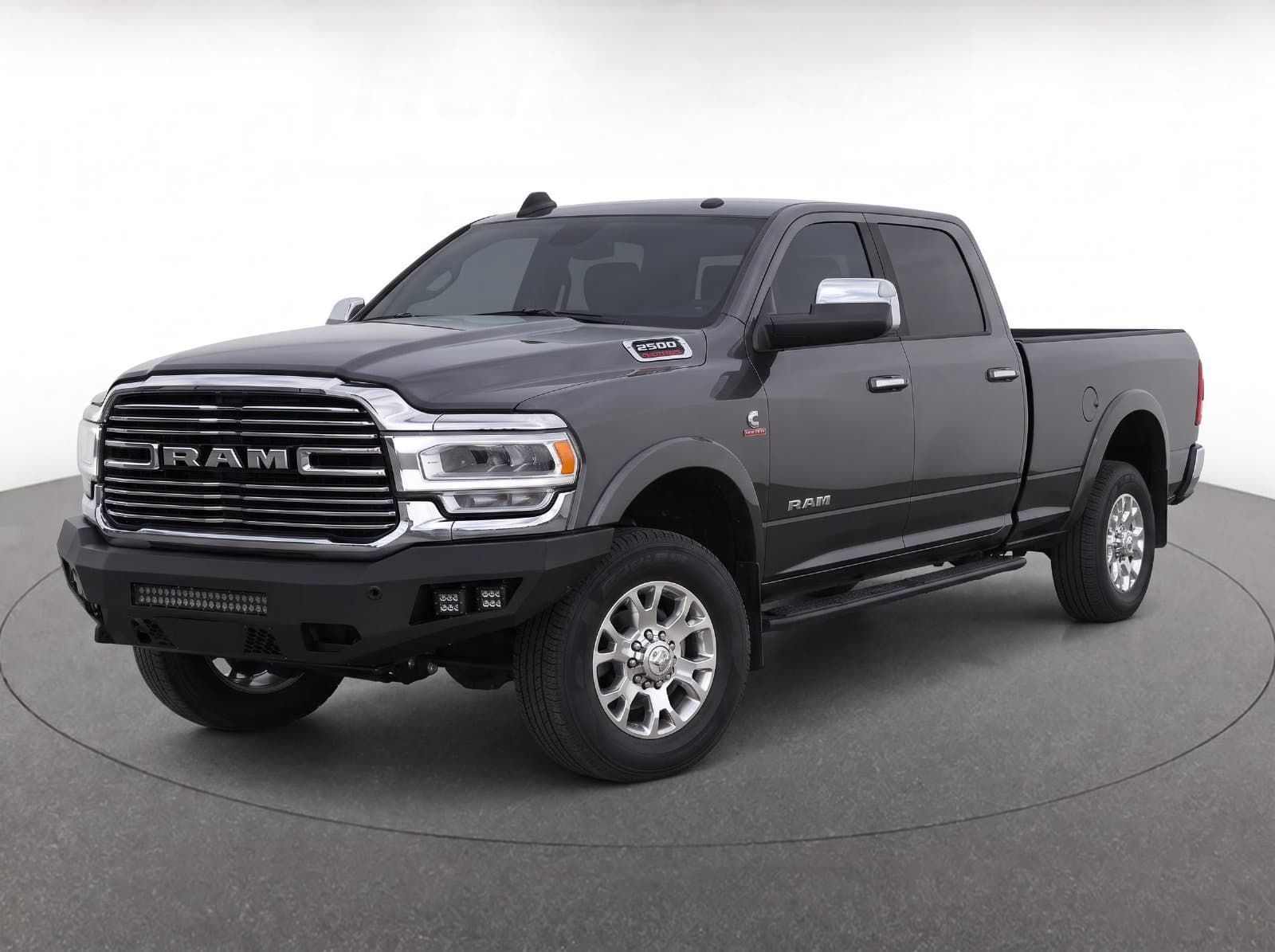 2020 RAM 2500 Laramie — photo 1 of 8