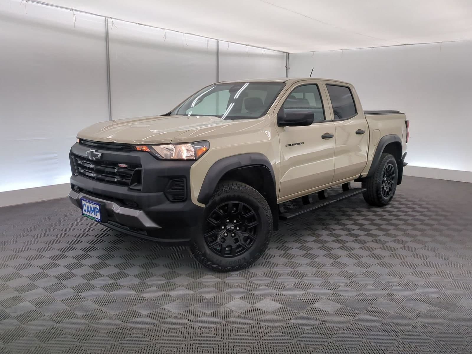 2023 Chevrolet Colorado 4WD Trail Boss — photo 1 of 34