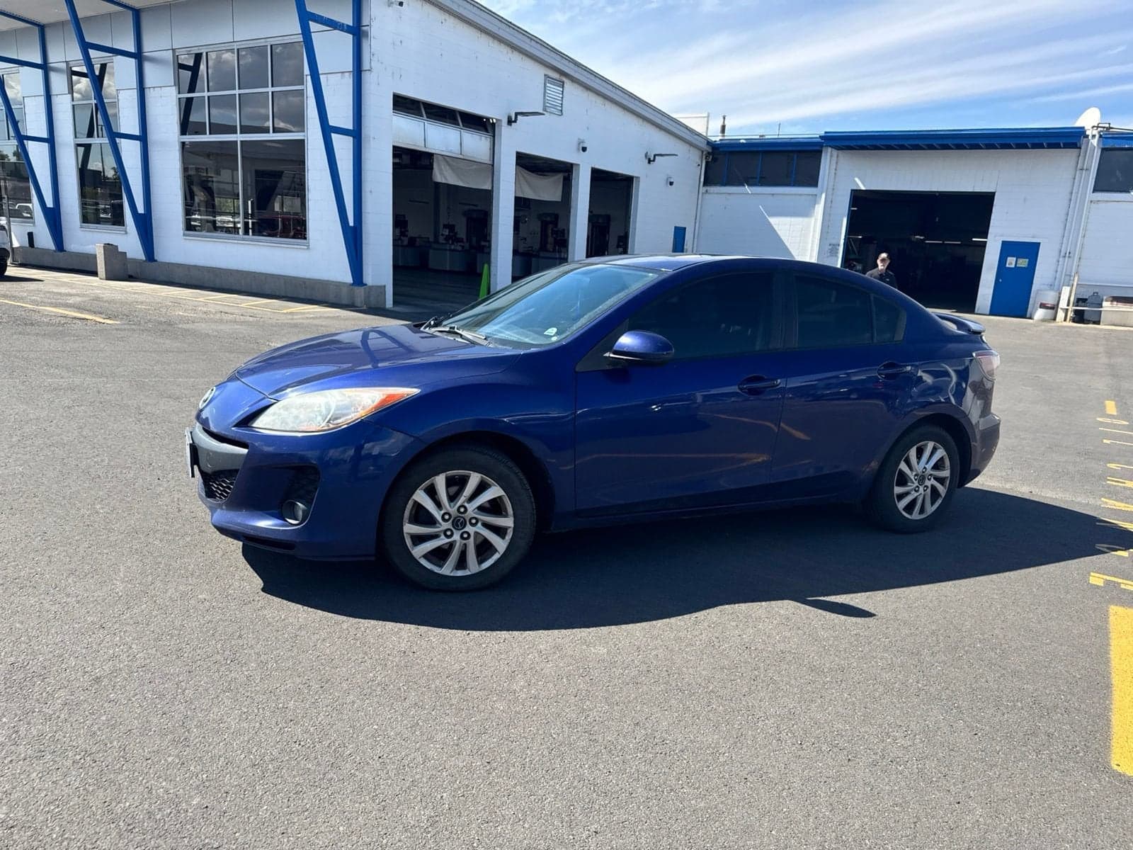 2013 Mazda Mazda3 i Touring — photo 1 of 4