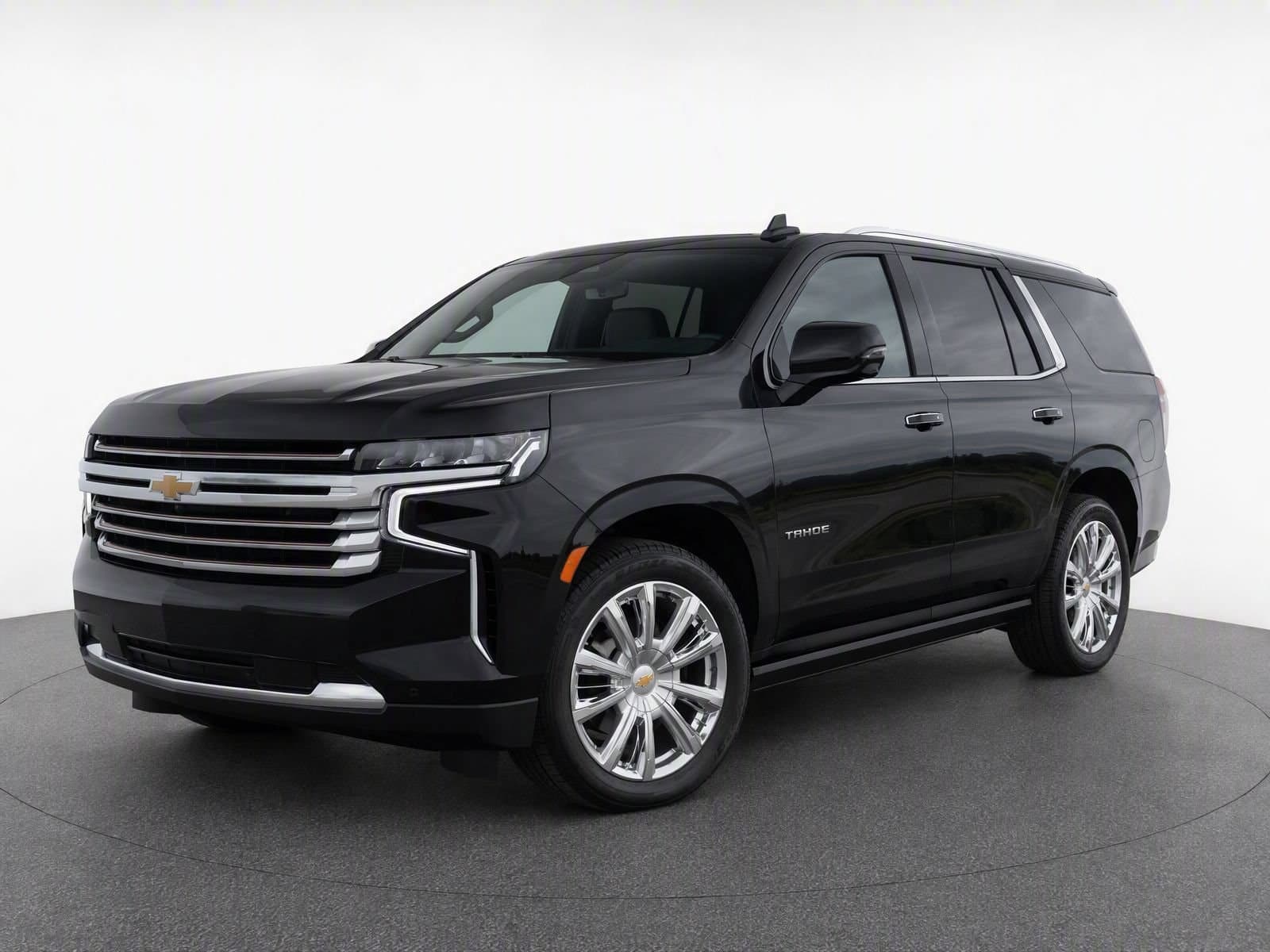 2021 Chevrolet Tahoe High Country — photo 1 of 8