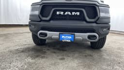 Extra Photo
