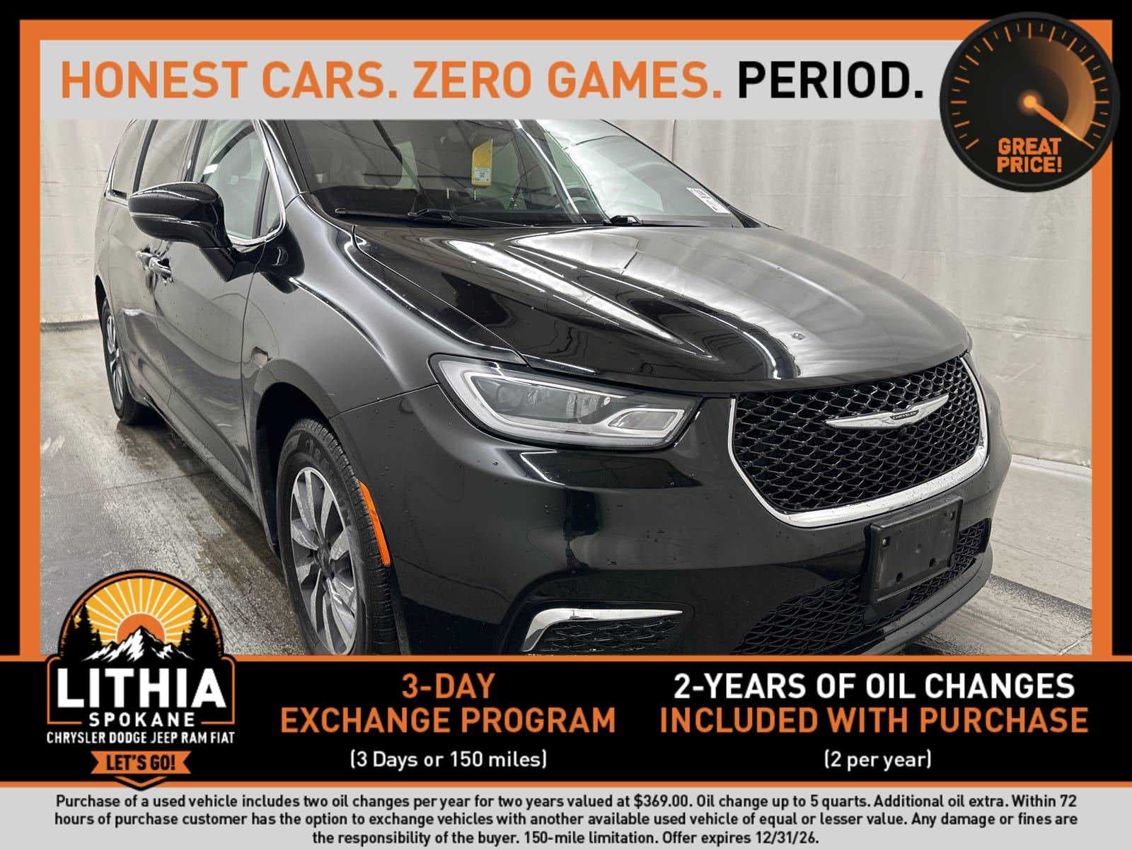 2024 Chrysler Pacifica Base — photo 1 of 8