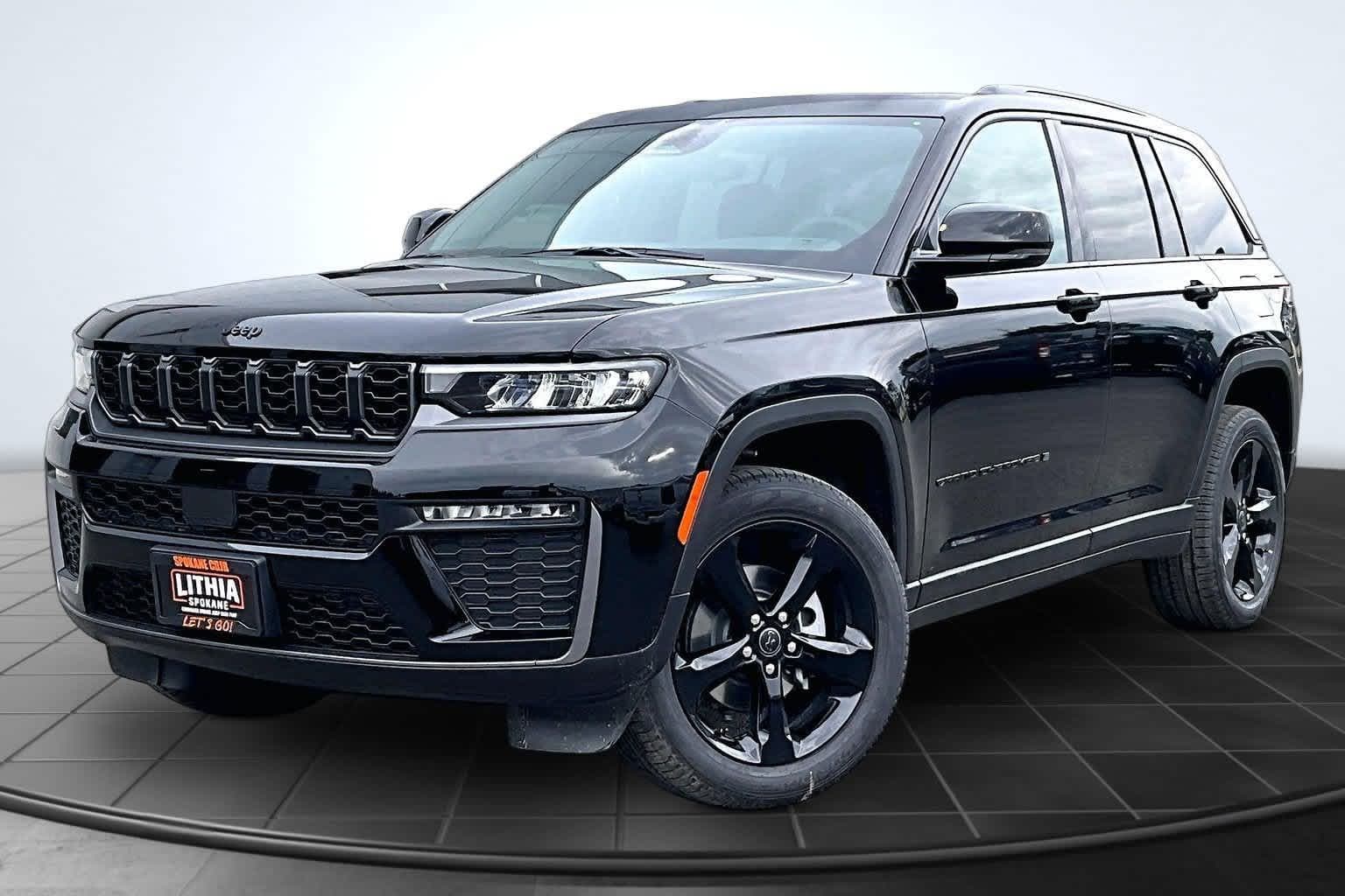 2027 Jeep Grand Cherokee Limited — photo 1 of 37