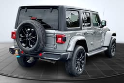 Extra Photo