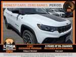 2025 Jeep Compass Trailhawk — photo 1 of 8