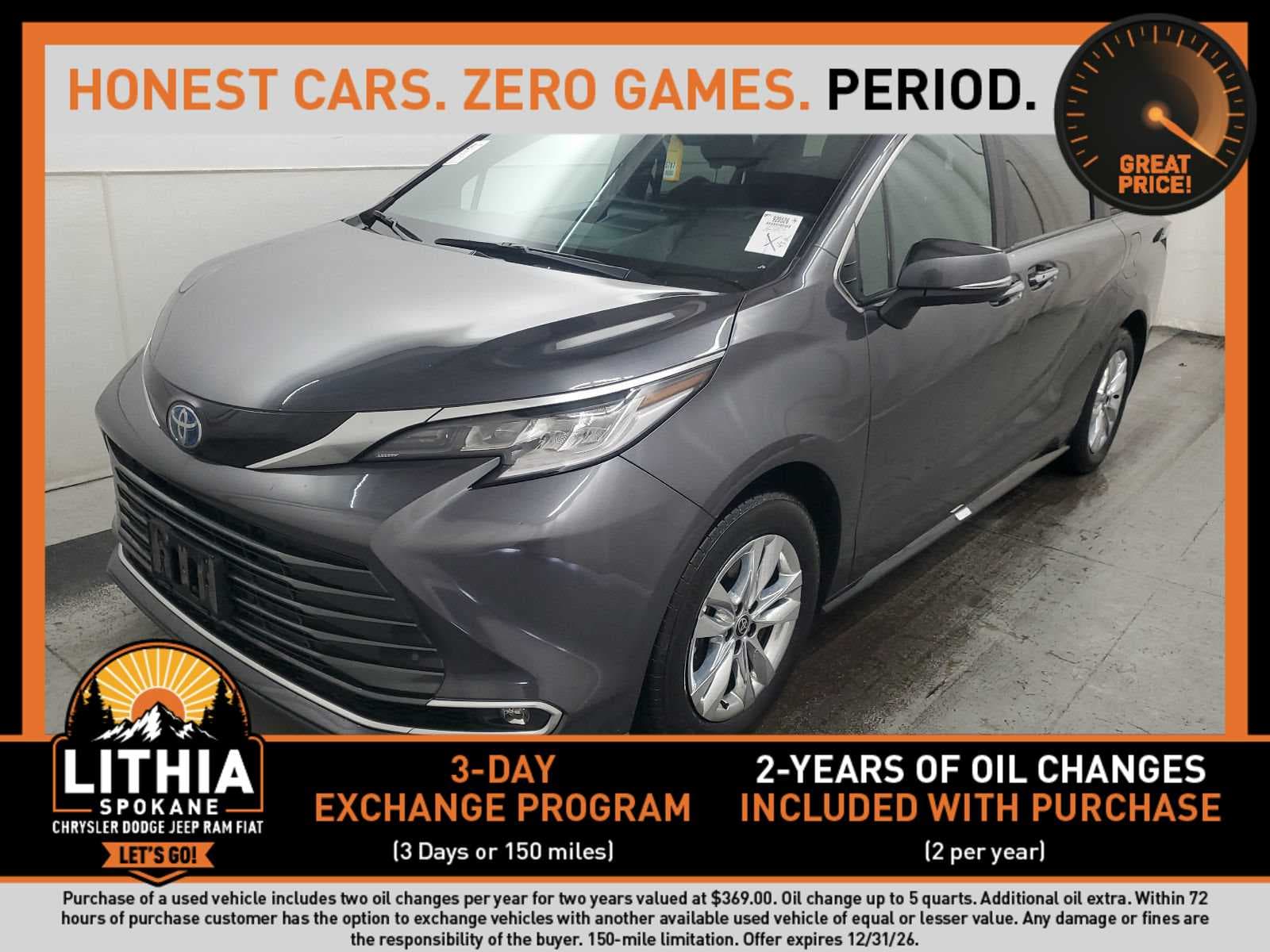 2025 Toyota Sienna Limited — photo 1 of 8