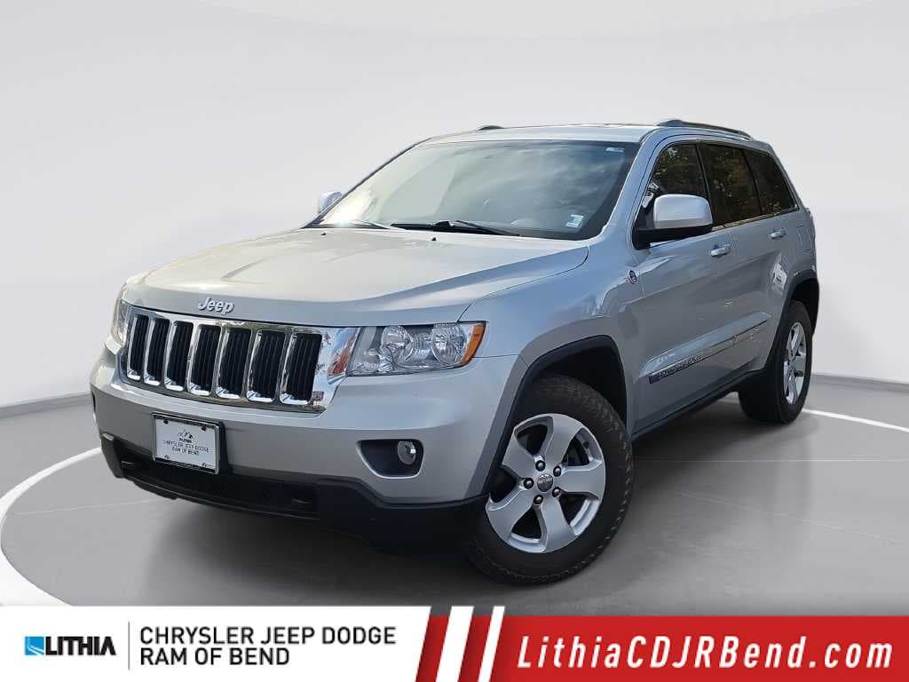 2012 Jeep Grand Cherokee Laredo — photo 1 of 8