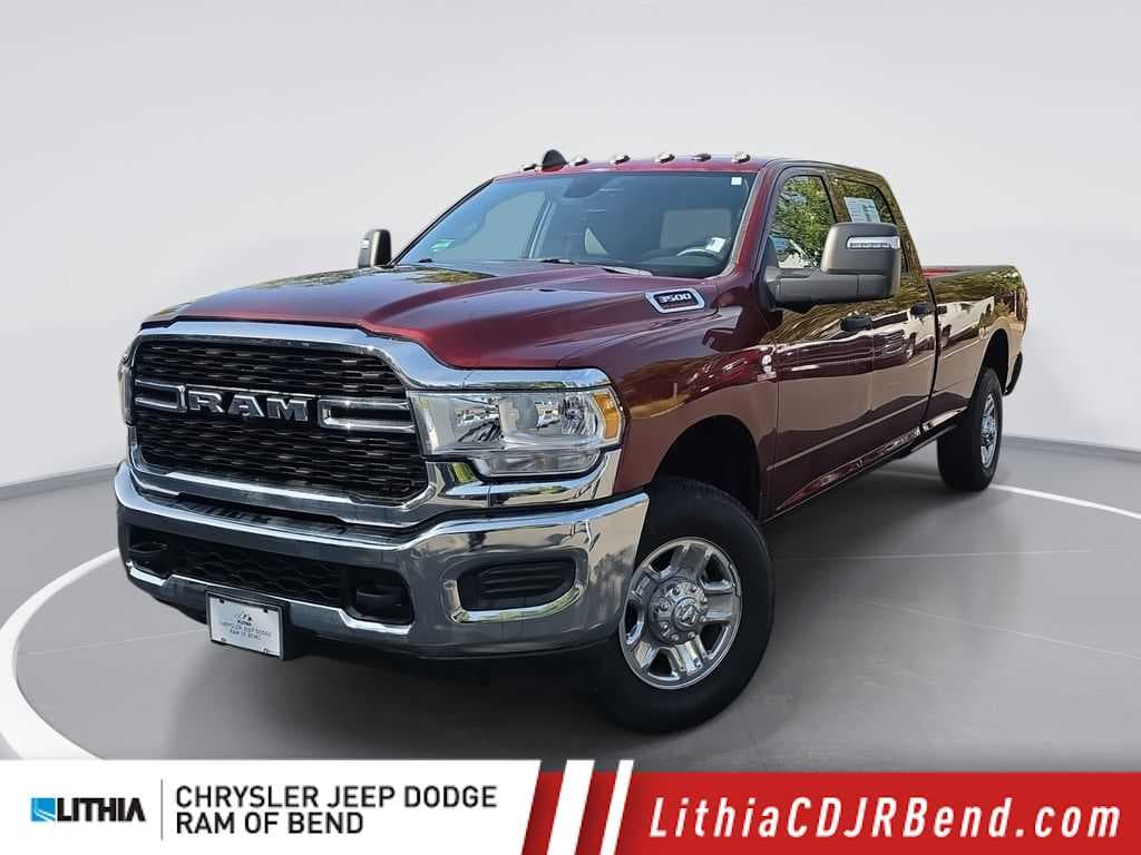 2023 RAM 3500 Tradesman — photo 1 of 16
