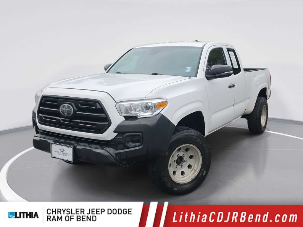2019 Toyota Tacoma 4WD SR — photo 1 of 8