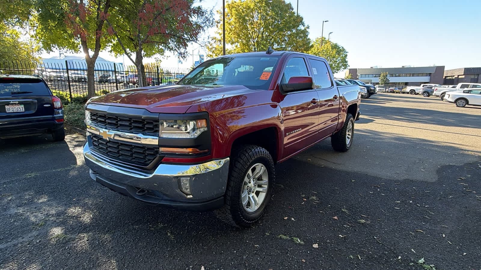 2018 Chevrolet Silverado 1500 LT — photo 1 of 11